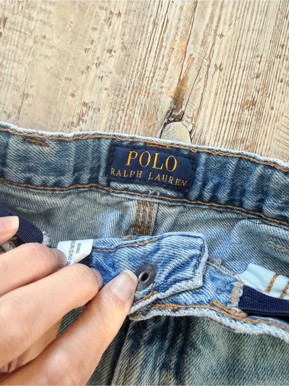 Polo by Ralph Lauren Light Blue Distressed Denim Shorts, size 6 - Picture 3 of 7
